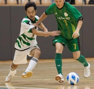 社員がフットサル大会 北信越大会 に参加しました 最新情報 森高ローラ製作所